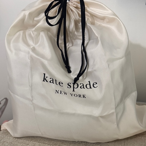 Kate Spade Gray Faux Fur knot Bag - Picture 7 of 7